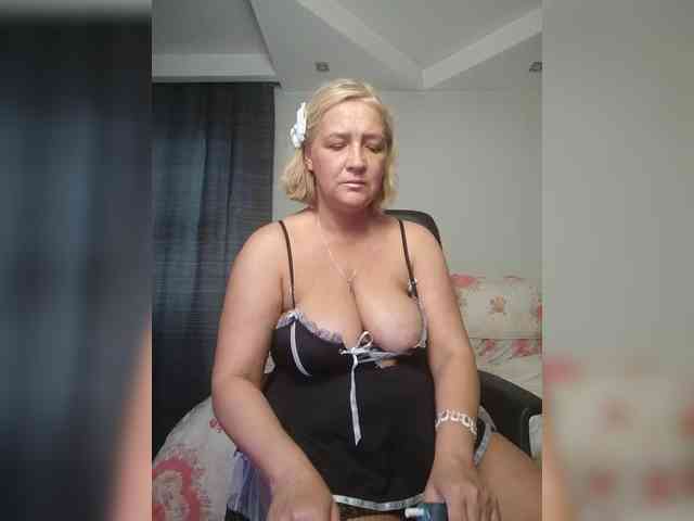 Eva-Bella webcam