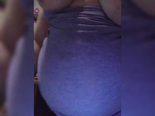 LizaLuxer's BongaCams show and profile