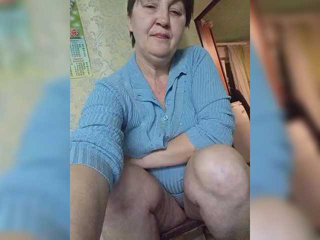 LizaLuxer's BongaCams show and profile