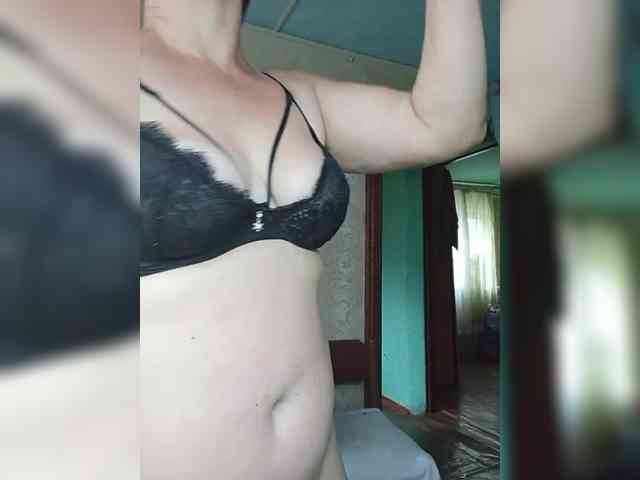 DianaBelouch webcam