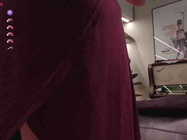 Karen_Roux webcam