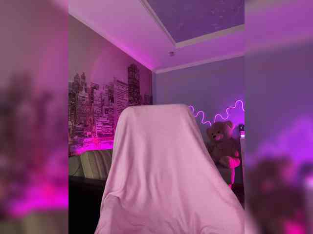 -YourPeachDream- webcam