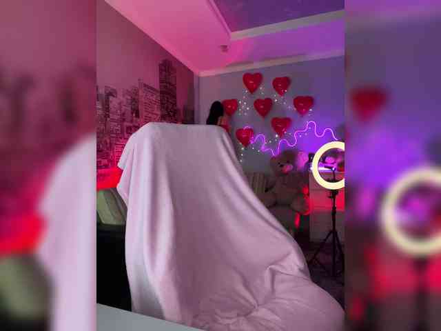 Hotgirlanasta Live Webcam on BongaCams