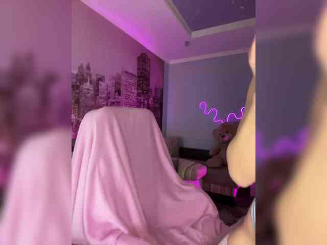 -YourPeachDream- webcam