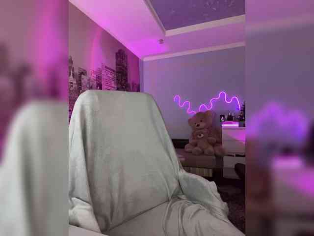 -YourPeachDream- webcam