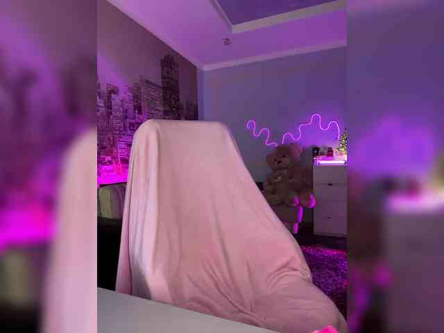 -YourPeachDream- webcam