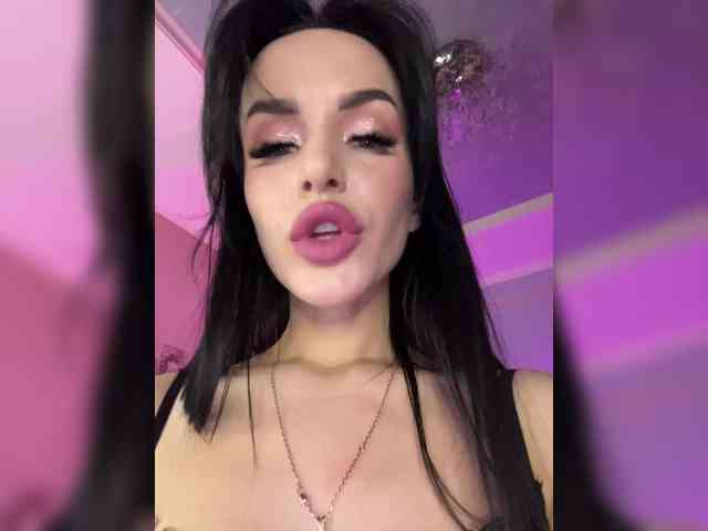 -YourPeachDream- webcam