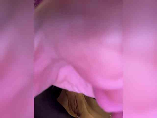 -YourPeachDream- webcam