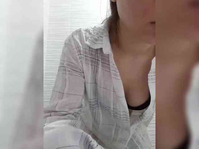 ByeMikki1 webcam