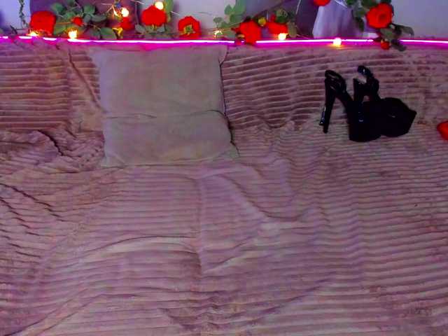 Sunbeam69's BongaCams show and profile