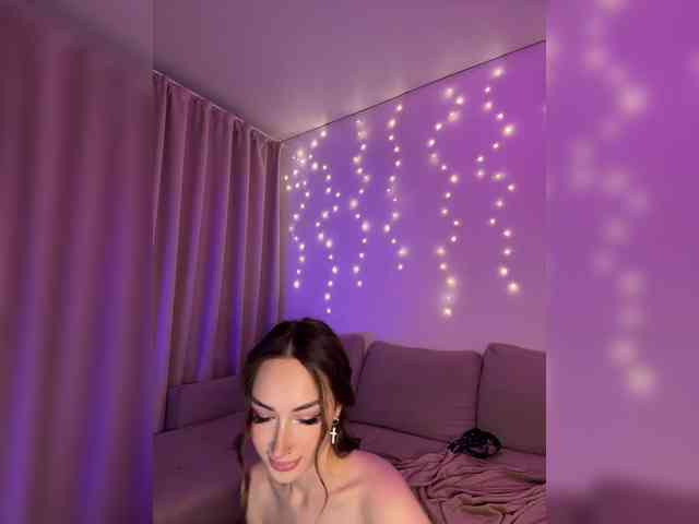 DearAmiira Live Webcam on BongaCams