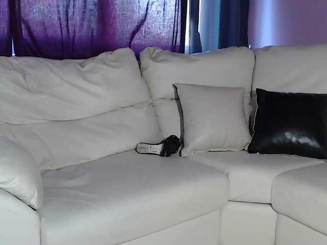  SquirtyMOMMY chat room