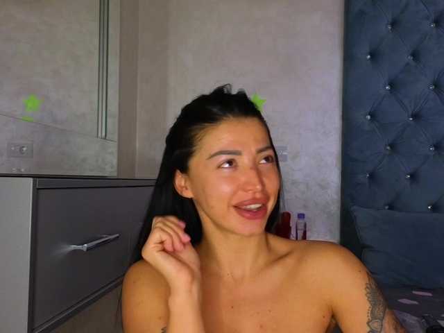 Theowonder's BongaCams show and profile