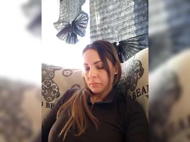 Klybnichca's BongaCams show and profile