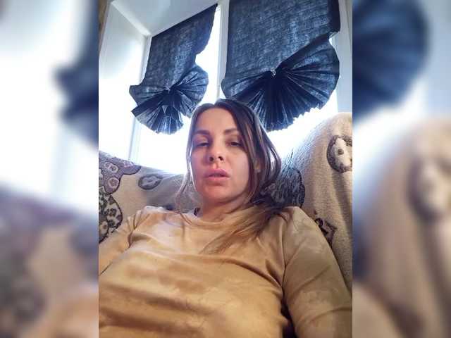 Klybnichca's BongaCams show and profile