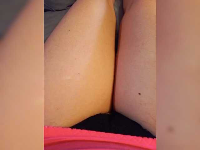 Klybnichca's BongaCams show and profile