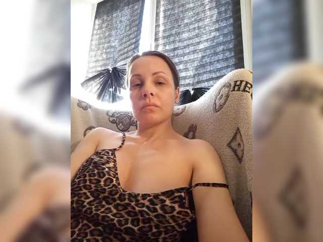 Klybnichca's BongaCams show and profile