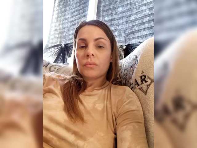 Klybnichca's BongaCams show and profile