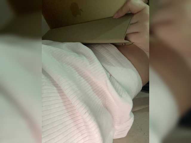 FurElisse's BongaCams show and profile