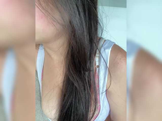 FurElisse's BongaCams show and profile