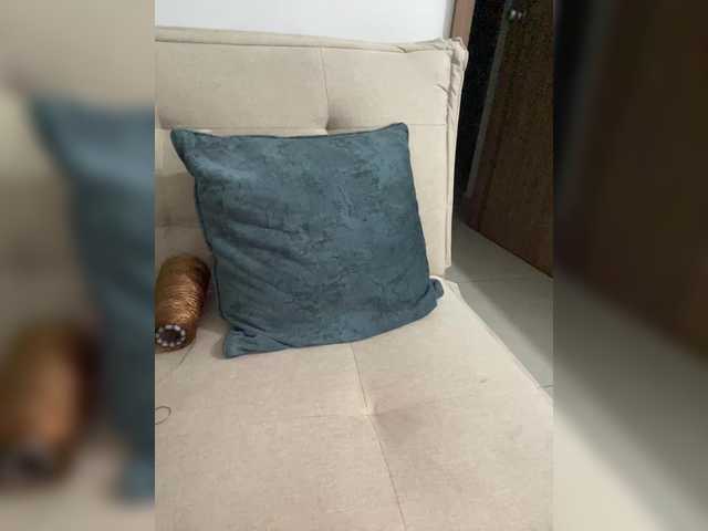 FurElisse's BongaCams show and profile