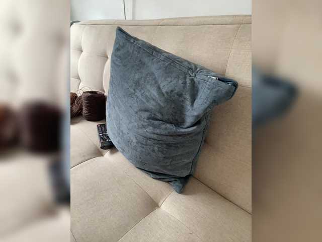 FurElisse's BongaCams show and profile