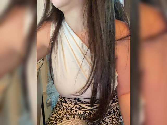 FurElisse's BongaCams show and profile