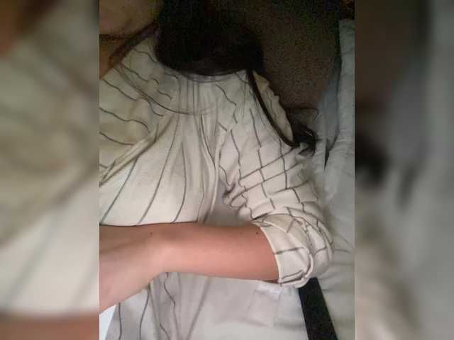 FurElisse's BongaCams show and profile