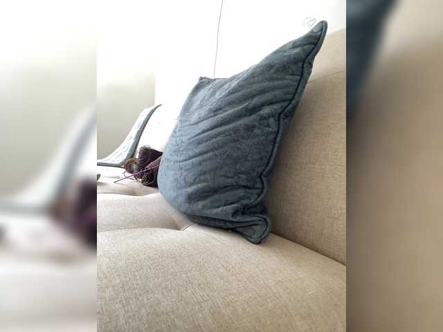 FurElisse's BongaCams show and profile