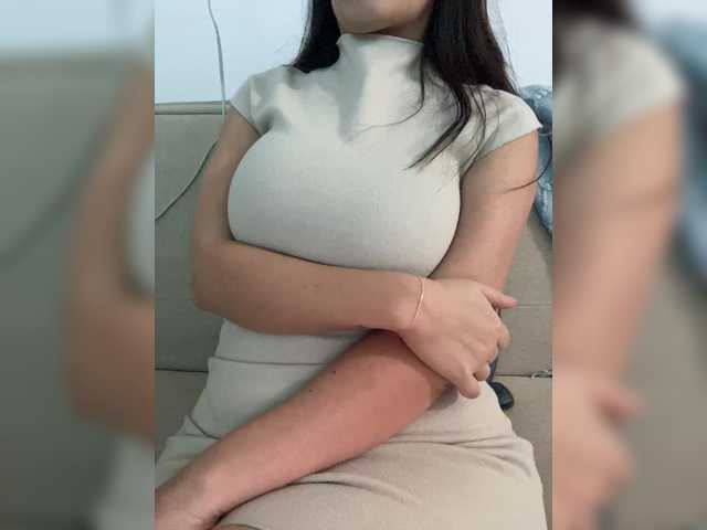 FurElisse's BongaCams show and profile