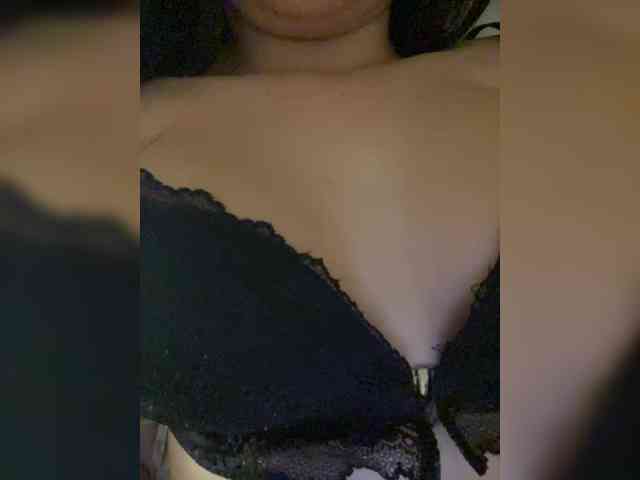 FurElisse webcam