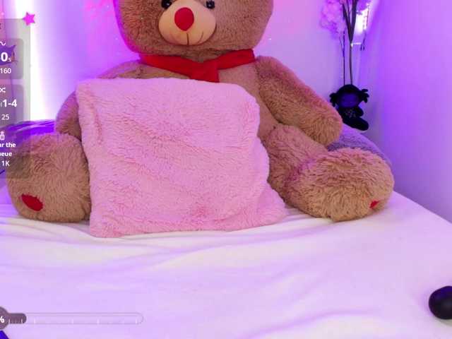 JessieHill's BongaCams show and profile