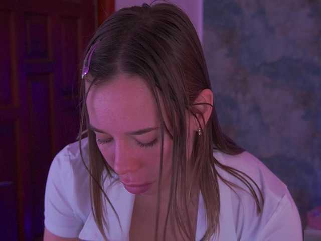 SexyIraa's BongaCams show and profile