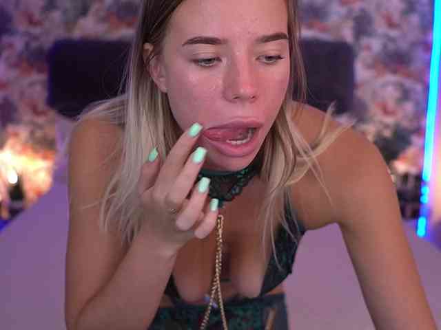 SexyIrinka webcam