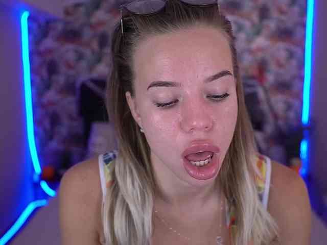 SexyIrinka webcam