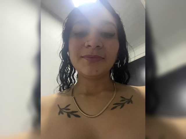 britt-grey's BongaCams show and profile