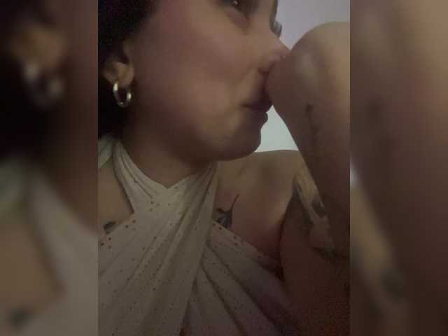 britt-grey's BongaCams show and profile