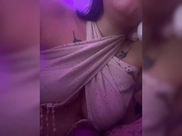 britt-grey's BongaCams show and profile