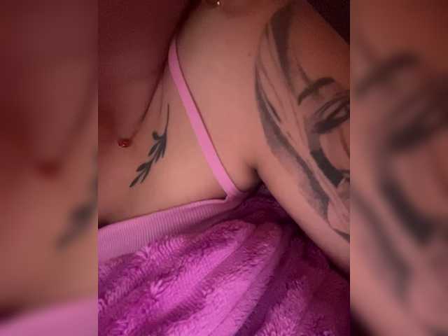 britt-grey's BongaCams show and profile