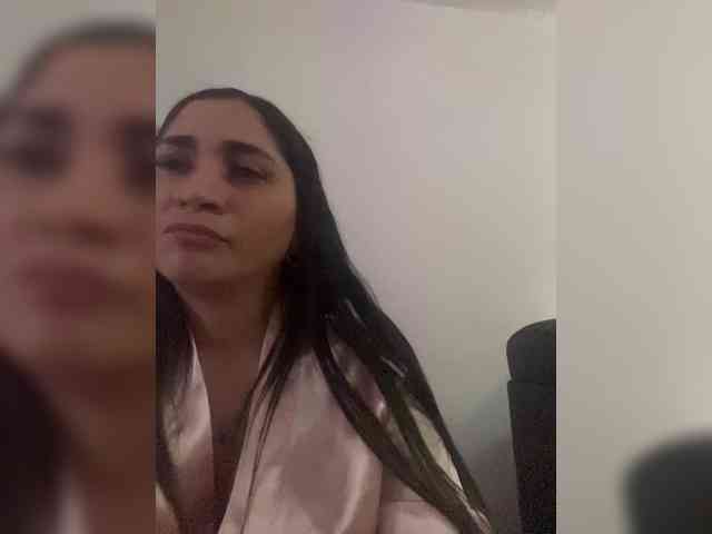 britt-grey britt-grey