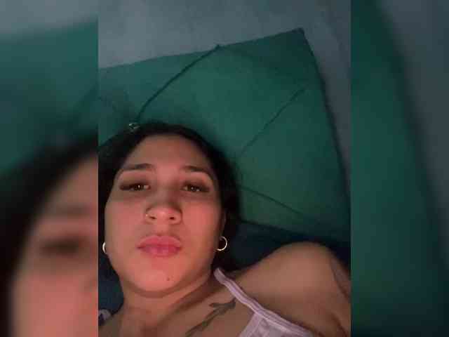 britt-grey webcam
