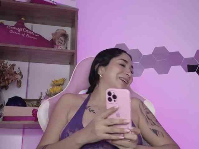 britt-grey webcam