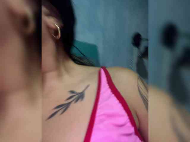 britt-grey Live Webcam on BongaCams