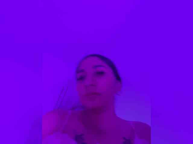 britt-grey webcam