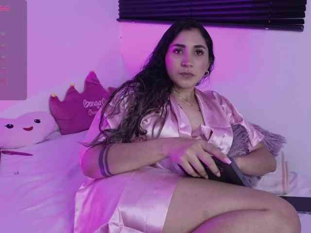 britt-grey webcam