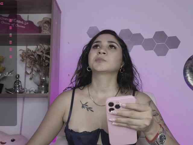 britt-grey webcam