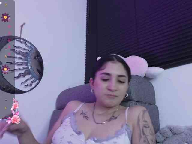 britt-grey webcam