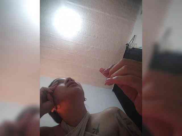 britt-grey britt-grey