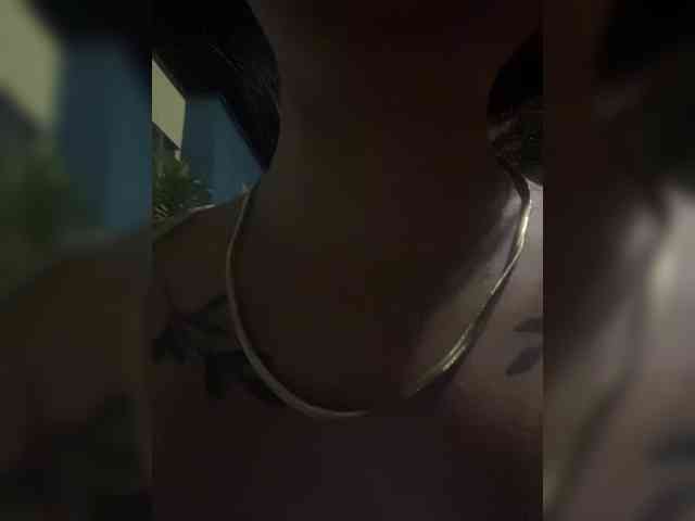 britt-grey webcam