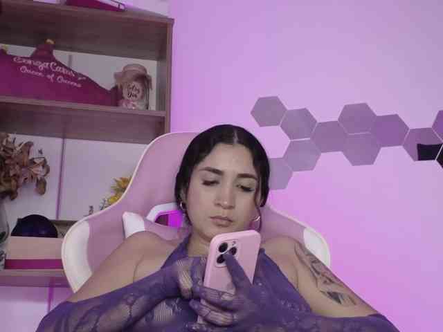 britt-grey webcam